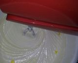 Foto langkah ke 4 dari resep Bolu Lurik/Zebra.