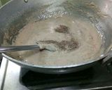 A picture of step 5 of Small Banana Halwa.