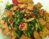 Foto langkah ke 4 dari resep Tumis kangkung teri tempe.