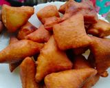 A picture of step 6 of Mandazi.