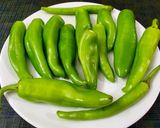 ભરેલા મરચાના ભજીયા(stuffed marcha bhajiya recipe in Gujarati) રેસીપી સ્ટેપ1ફોટો