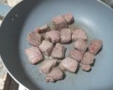 Foto del paso 1 de la receta: Estofado de Carne con Papas