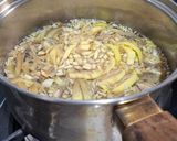 Foto langkah ke 2 dari resep Tumis jantung pisang.