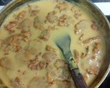 A picture of step 2 of Kadi pakora.
