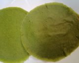 A picture of step 14 of Spinach pancake with spicy salad.