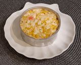 Фото кроку 7 до Салат з крабовими паличками.