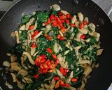 Foto langkah ke 3 dari resep Tahu Goreng Isi Bayam Jamur Pedas.