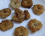A picture of step 5 of Undersay in donuts shape.