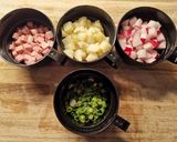 Une image de l'étape 4 de Soupe Froide aux Crudités - Okroshka.