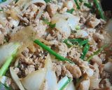 Hình bước làm 2 của món Thịt xào hành tây