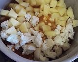 A picture of step 3 of Aloo Gobhi.