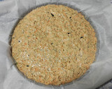 Foto del paso 2 de la receta: Pizza vegana con base de avena y chía y zanahoria con guarnición