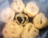 Foto del paso 1 de la receta Tagliatelle a la carbonara sin nata