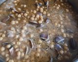 Foto del paso 5 de la receta: Garzabazos con almejas