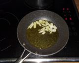 Foto del paso 2 de la receta: Pollo al jengibre y limón