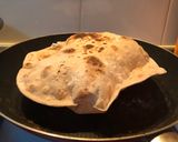 Gambar langkah 4 resipi Chapati.