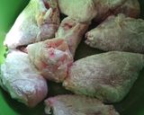 Foto del paso 1 de la receta Pollo con salsa de champiñones a la pimienta verde