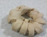 A picture of step 4 of Bread roll with meat filling. #kitchenhuntchallenge.