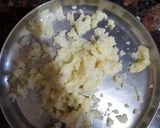 A picture of step 1 of Rice pancake.