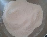 A picture of step 1 of Easter cup cakes.