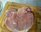 Une image de l'étape 8 de Poulet aux carottes, panais, petits pois et pommes de terre.