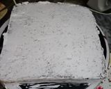 A picture of step 2 of Car theme cake 🎂.