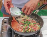 รูปขั้นตอนการทำที่ 18 ของ แหนมผัดไข่ หรือ ไข่ผัดแหนม รสเปรียวกลิ่นหอม อร่อยจนต้องซี้ดปาก