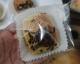 Foto langkah ke 8 dari resep Bolen Pisang Cokelat Keju.