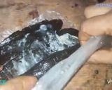 A picture of step 6 of Oreo Chocolate Swiss Rolls.
