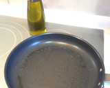 Foto del paso 2 de la receta: Filetes de cerdo macerados en cilantro y lima