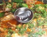 A picture of step 1 of Desi chicken koyla karahi.