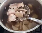 A picture of step 4 of Shabu-shabu Thai hotpot.