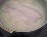 Foto del paso 5 de la receta: Pescado en harina al jamón❤