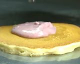A picture of step 9 of Berry Bliss pan crepe.