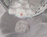 A picture of step 4 of Coconut milk.