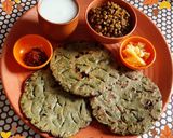 A picture of step 5 of Hariyali Healthy Jowar Rotla.