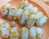 Foto langkah ke 6 dari resep Onigiri Ayam Jagung.