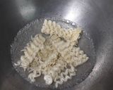 ম্যাগি ওমলেট (maggi omelette recipe in Bengali) রেসিপির ধাপ 1 ছবি