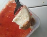 Foto langkah ke 5 dari resep Strawberry cheescake simple banget 😍.
