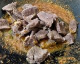 Foto langkah ke 3 dari resep Dendeng Ragi (Serundeng Daging) khas Jawa Timur.