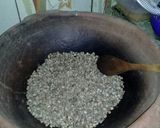 Foto langkah ke 1 dari resep Wedang kopi asli.
