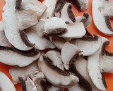 Foto del paso 3 de la receta: Ensalada de espinacas con tocino