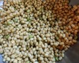 मुगाचे पौष्टीक धिरडे (Moongache Dhirde Recipe In Marathi) रेसिपी स्टेप 1 फोटो 