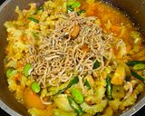 Foto langkah ke 4 dari resep Oseng pare teri pete.