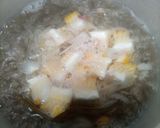 Foto langkah ke 2 dari resep Sayur Bening bayam jagung wortel.