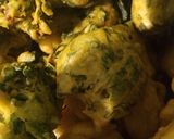 हरे भरे पकोड़े (Hare bhare pakode recipe in hindi) रेसिपी चरण 4 फोटो