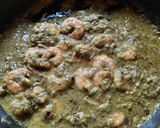 A picture of step 7 of Garlic Prawns in Green Masala.