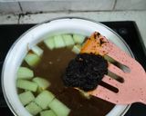 Foto langkah ke 1 dari resep Rawon Daging Manisa.