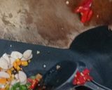 Foto langkah ke 4 dari resep Nasi goreng telur Korea (viral).