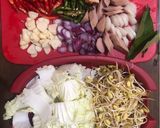 Foto langkah ke 1 dari resep Tumis Kedelai Sawi Putih.